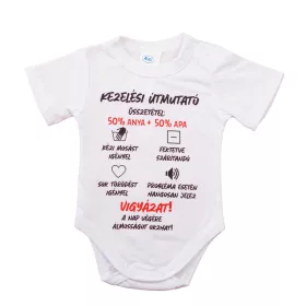 Feliratos rövid ujjú baba body