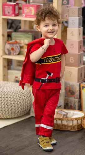 Tűzoltós fiú rövid ujjú póló