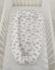 BabyLion Prémium babafészek - Fehér alapon szürke felhők