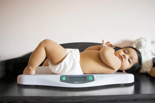 Bblüv Kilö Digitális babamérleg