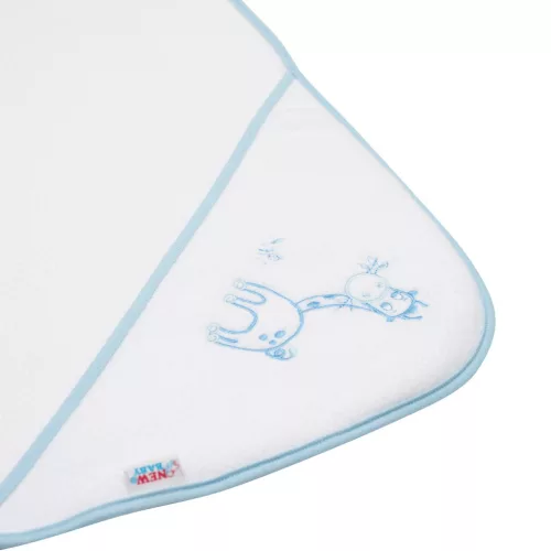 Gyermek frottír törölköző hímzéssel és kapucnival New Baby 100x100 fehér zsiráffal