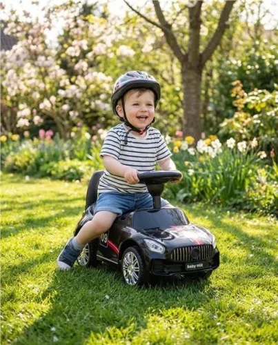 Zenélő bébitaxi Baby Mix RACER fekete