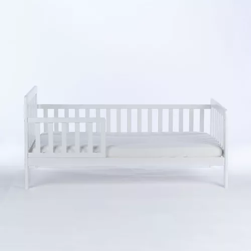 Gyerekágy leesésgátlóval Drewex Nidum 140x70 cm fehér