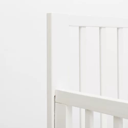 Gyerek kiságy New Baby BASIC leengedhető oldalráccsal fehér