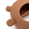 Szilikon kézi rágóka maci New Baby karamellbarna