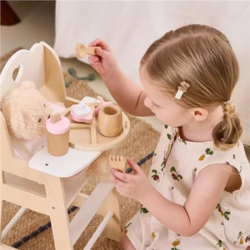 Fa étkezőszék babáknak Viga