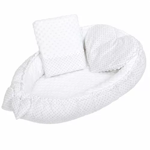 Luxus babafészek párnával és paplannal New Baby Minkyből Szívecske fehér
