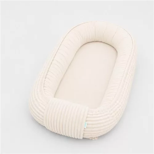 Babafészek kisbabák számára New Baby Teddy kordbársony cream