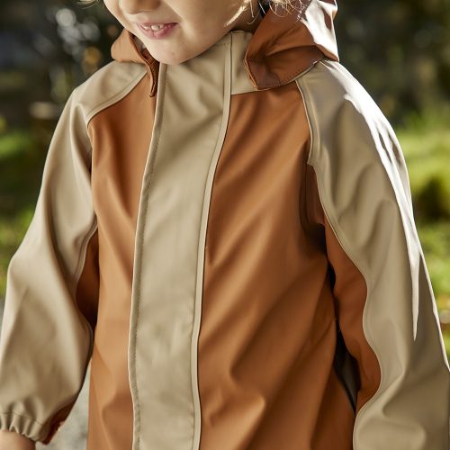 NUUROO JUNIOR ESŐDZSEKI ÚJRAHASZNOSÍTOTT POLIÉSZTERBŐL