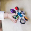 BABY EINSTEIN Kontrasztos Érzékszervi játék Curiosity Clutch™ 3hó+