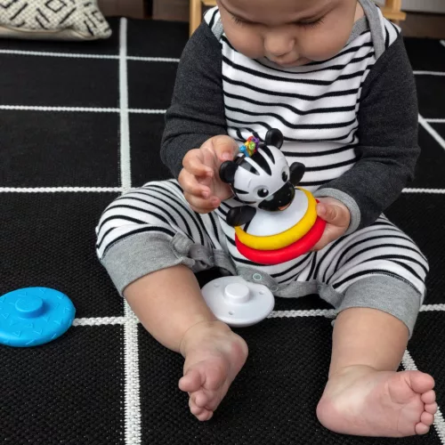 BABY EINSTEIN Rágóka BPA mentes Építőjáték, Keljfeljancsi Zebra Stack & Wobble Zen™ 3hó+